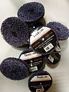 DISK100/13 Круг для снятия ржавчины фиолетовый д.100мм на шпинделе 6мм толщ.13мм